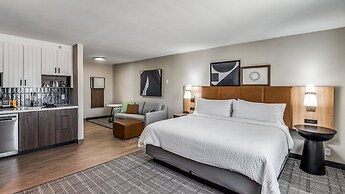 Staybridge Suites Dallas Market Ctr Love Field by IHG