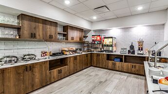 Staybridge Suites Dallas Market Ctr Love Field by IHG