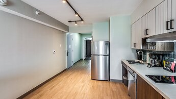 Staybridge Suites Dallas Market Ctr Love Field by IHG