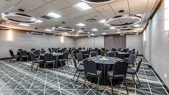 Staybridge Suites Dallas Market Ctr Love Field by IHG