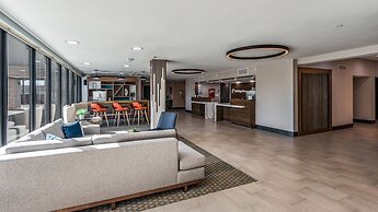 Staybridge Suites Dallas Market Ctr Love Field by IHG