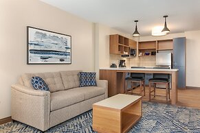 Candlewood Suites Collingwood by IHG