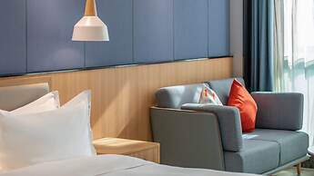 Holiday Inn Express Huangshi Cihu Lake by IHG