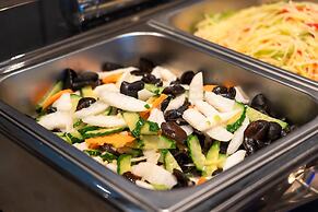 Holiday Inn Express Heze City Center by IHG