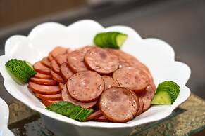 Holiday Inn Express Heze City Center by IHG