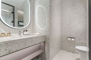 Even Hotel Zhongshan City Center by IHG