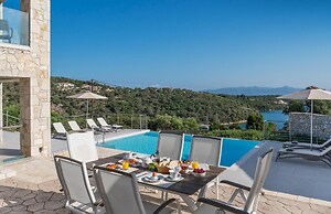 Villa Akoni in Lefkada