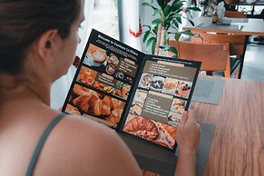 Cambana La Riviere Boutique