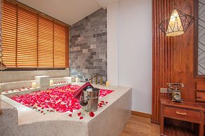 Cambana La Riviere Boutique