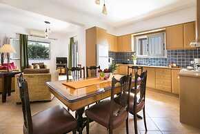 Villa Thalia Sofia in Mousata