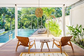 Beefy Dragon Villa by Betterplace