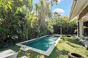 The Saya House Villa by Betterplace