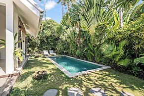 The Saya House Villa by Betterplace