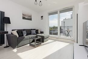 Szlachecka Apartment, Parking by Renters