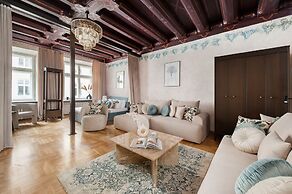 Gallery 7 - LoftAffair Collection