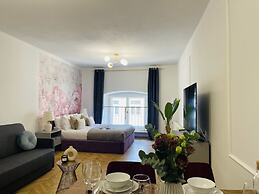 Gallery 7 - LoftAffair Collection