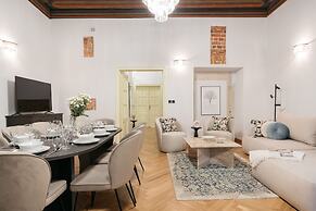 Gallery 7 - LoftAffair Collection