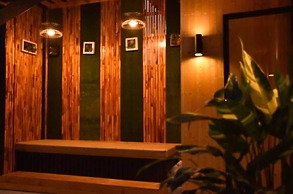 Momento Bangtao Beach