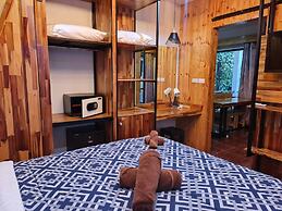 Momento Bangtao Beach