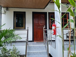 Momento Bangtao Beach