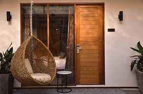 Momento Bangtao Beach