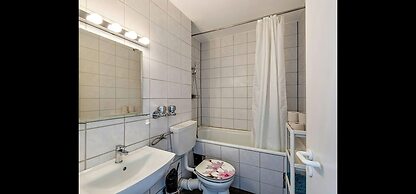 Stunning 1-bed Apartment in Neuss