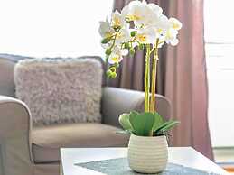 Stunning 1-bed Apartment in Neuss