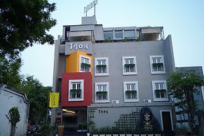 Hotel Thor