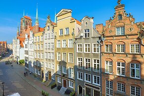 Gdansk Old Town by Renters