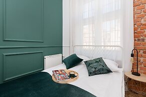 Gdansk Old Town by Renters