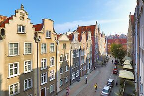 Gdansk Old Town by Renters