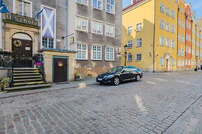 Gdansk Old Town by Renters