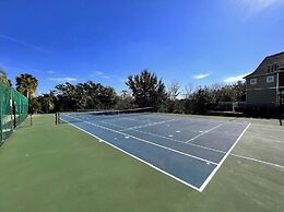 Amazing Disney Themed Oasis 3br Near Parks 3 Bedroom Townhouse by RedA