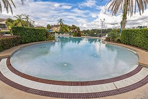 Comfy Disney Themed Oasis 1br Near Parks 1 Bedroom Townhouse by RedAwn