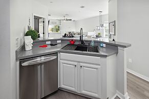 Comfy Disney Themed Oasis 1br Near Parks 1 Bedroom Townhouse by RedAwn