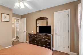 Atlanta Retreat W/ 2-car Garage, Fenced Yard 6 Bedroom Home by RedAwni