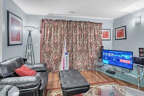 Centrally Located 4br Stonecrest Condo 4 Bedroom Condo by Redawning