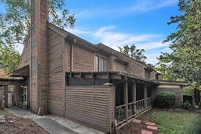 Centrally Located 4br Stonecrest Condo 4 Bedroom Condo by Redawning