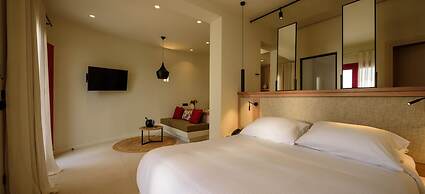 11 11 By Potnia - Adult Only