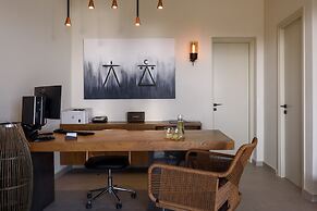 11 11 By Potnia - Adult Only