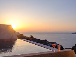 11 11 By Potnia - Adult Only