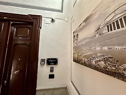Elegance Rooms Spaccanapoli