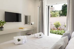 Dimi Brou's Apartments by CorfuEscapes