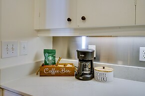 Nifty Salt Lake City Apt: 2 Mi to Downtown!