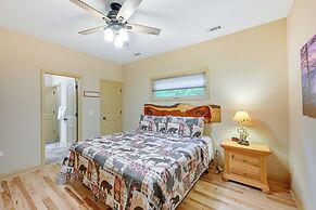 Bright Bryson City Cabin w/ Fire Pit & Hot Tubs!