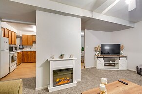 Sturgis Apt: 1 Mi to Sturgis Motorcycle Rally!