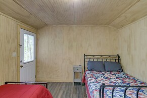 Briceville Cabin w/ River Access & Mountain Views!