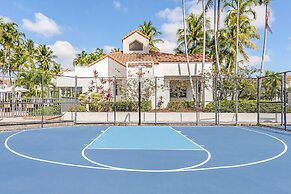 Tucker at Sheridan Ocean Club Fort Lauderdale