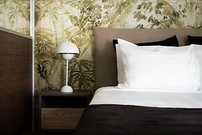 Glyfada Premium Residence