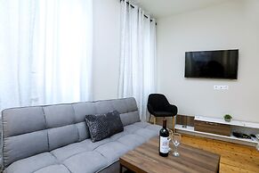 Artist's Alley by CorfuEscapes